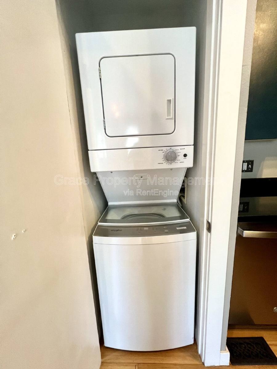Apartment for rent at 2306 Glenarm Place #101, Denver, CO 80205