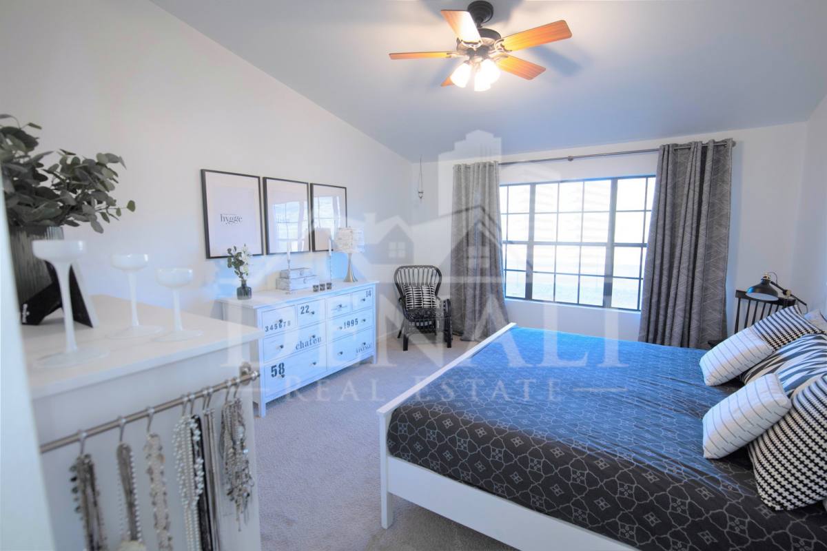 Townhouse for rent at 14203 N 101st St, Scottsdale, AZ 85260