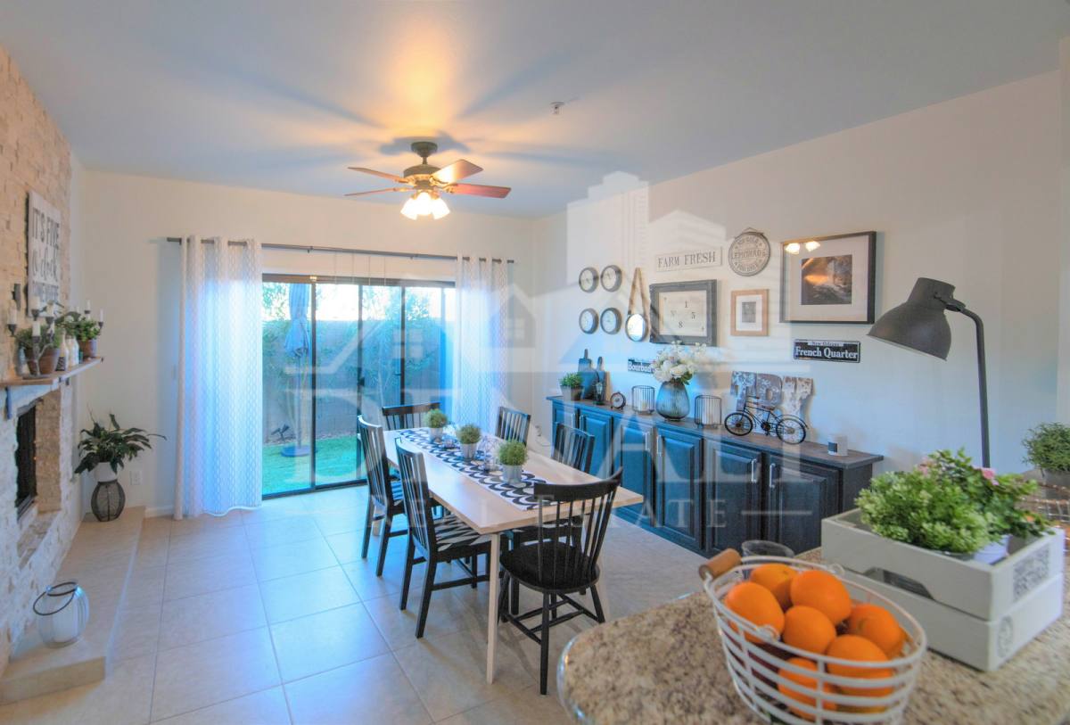 Townhouse for rent at 14203 N 101st St, Scottsdale, AZ 85260