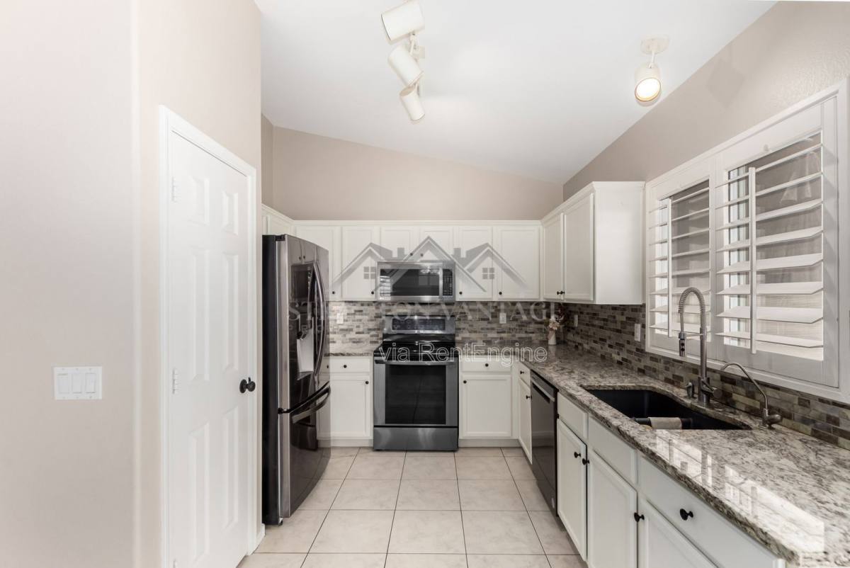 House for rent at 6631 E Rhodes St, Mesa, AZ 85215