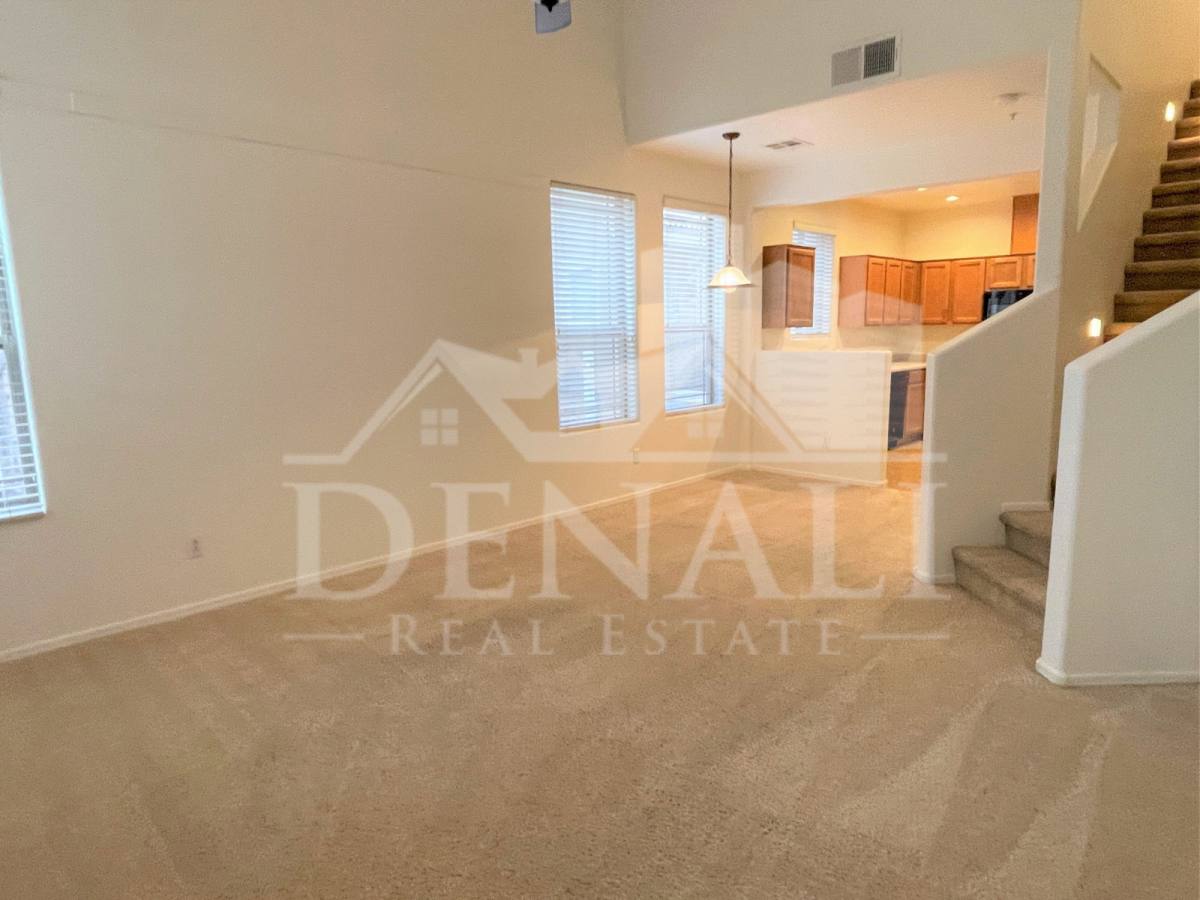 Apartment for rent at 1225 N 36th St #1114, Phoenix, AZ 85008