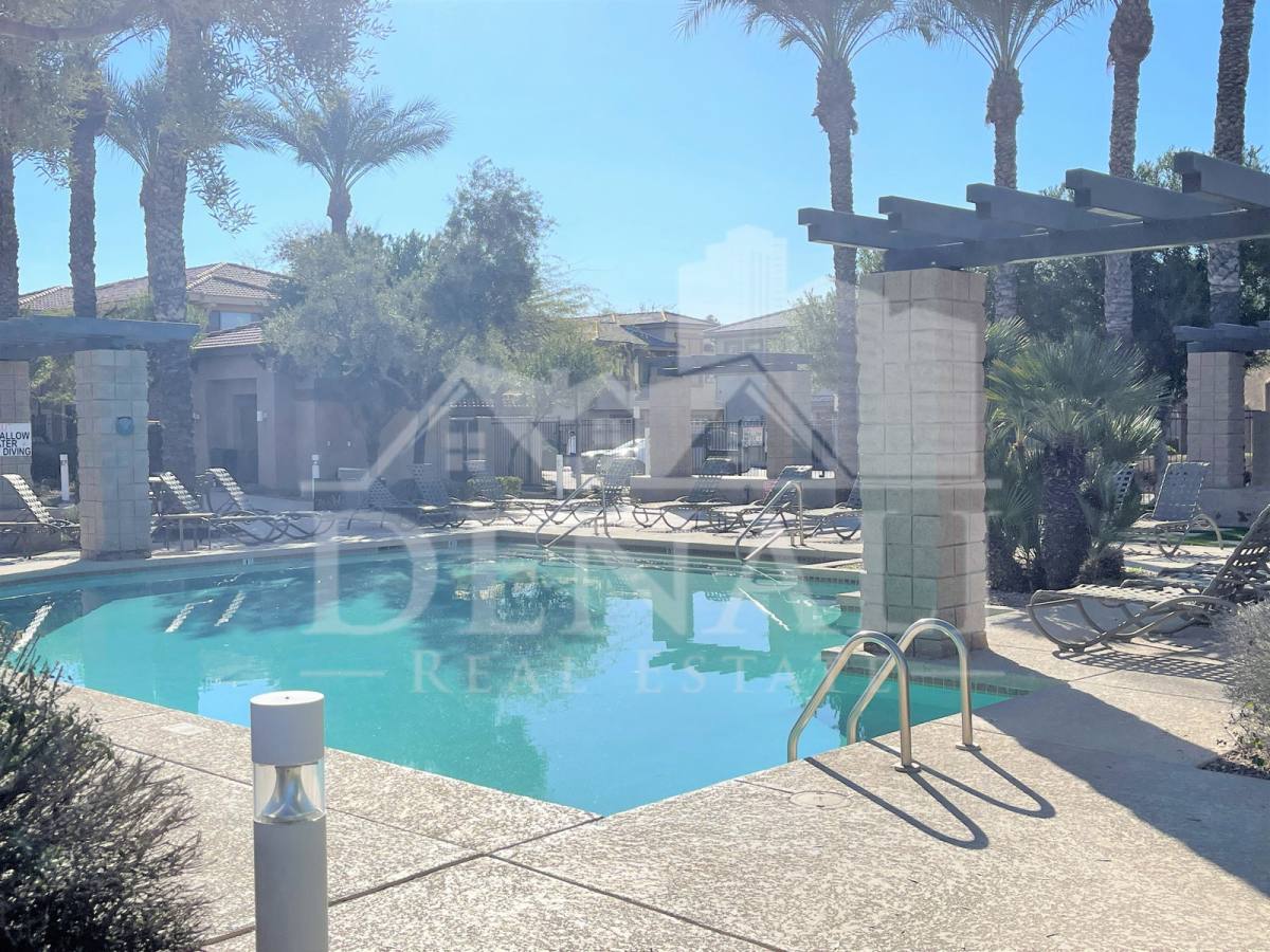 Apartment for rent at 1225 N 36th St #1114, Phoenix, AZ 85008