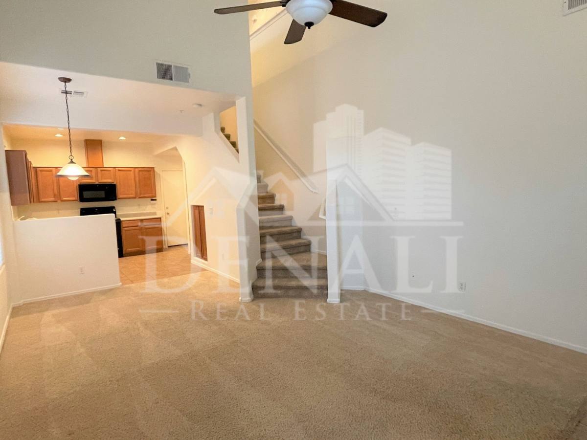 Apartment for rent at 1225 N 36th St #1114, Phoenix, AZ 85008