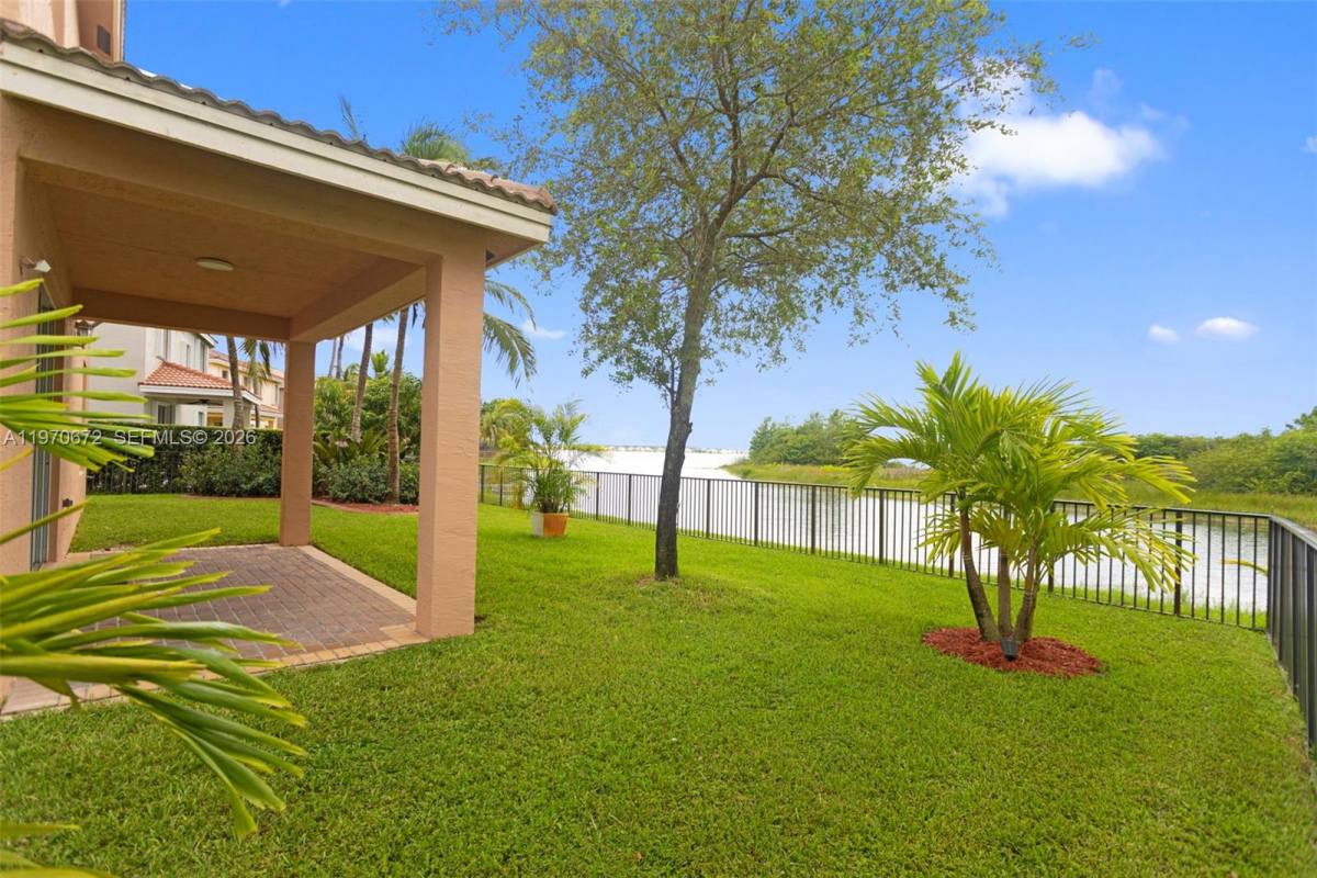 House for rent at 4116 SW 179th Way, Hollywood, FL 33029