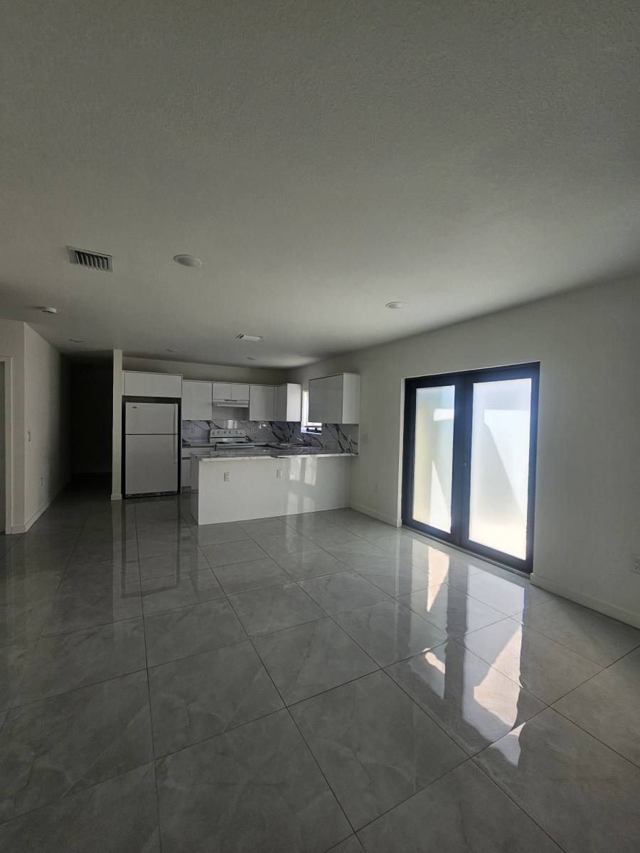 Apartment for rent at 6986 NW 21st Ave #6900, Miami, FL 33147