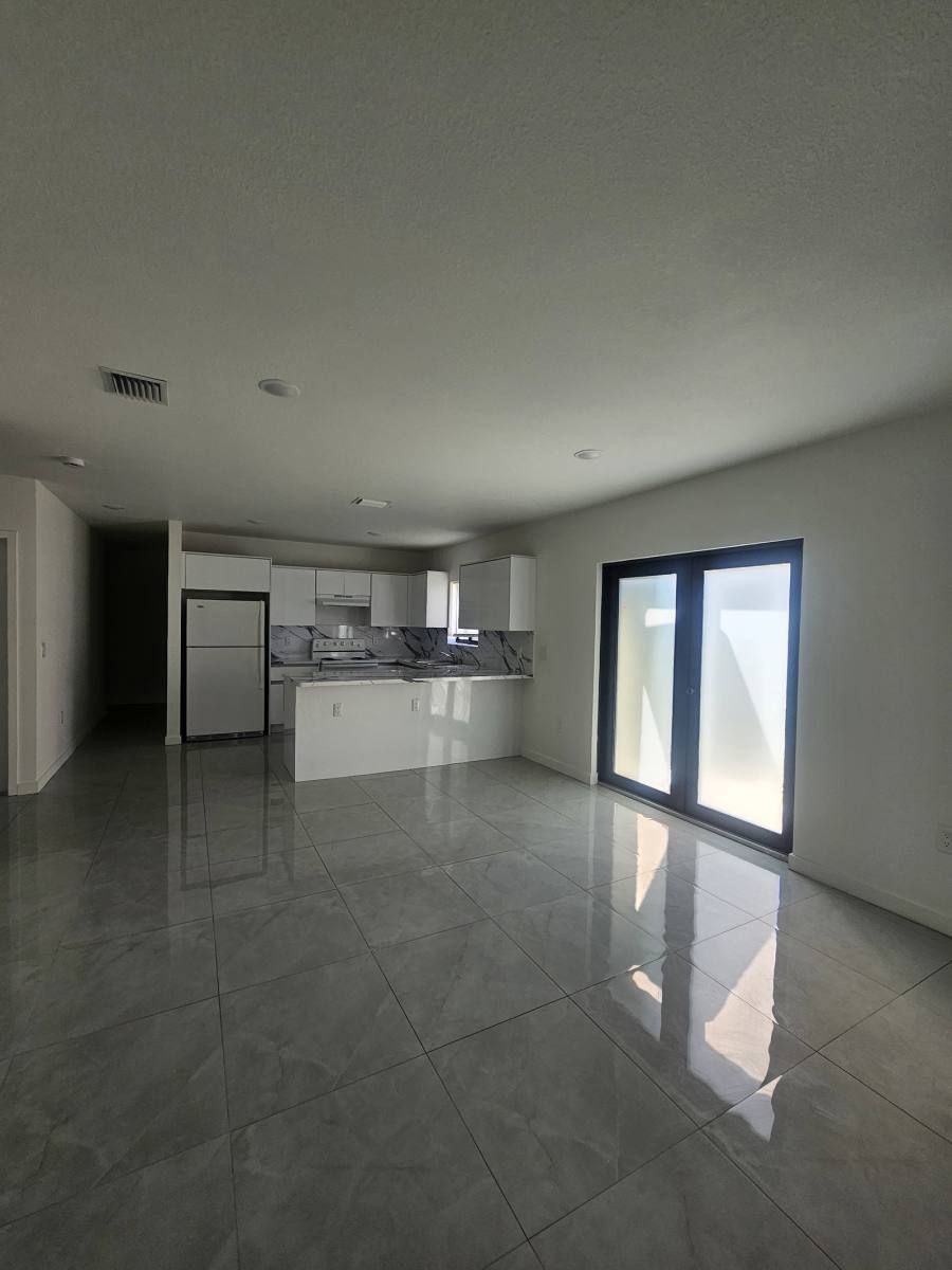 Apartment for rent at 6986 NW 21st Ave #6900, Miami, FL 33147