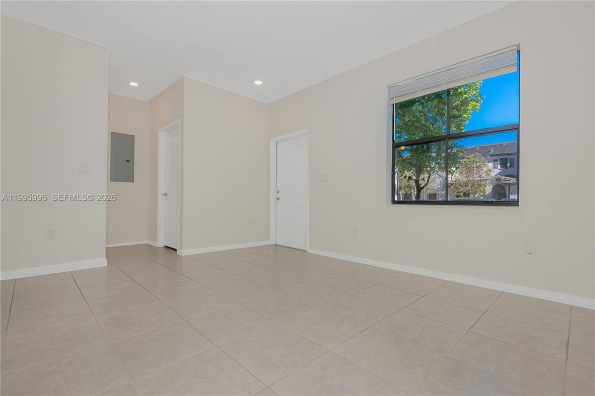 Townhouse for rent at 14732 SW 181st Terrace, Miami, FL 33187