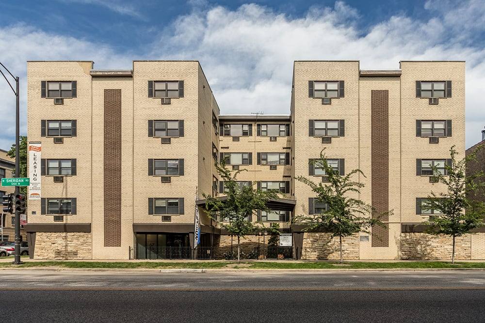 Apartment for rent at 6725 N Sheridan Rd #311, Chicago, IL 60626
