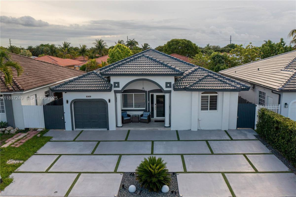 House for rent at 18316 SW 145th Ave, Miami, FL 33177