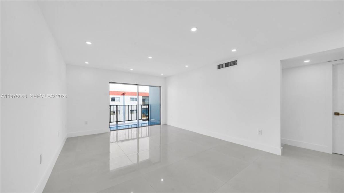 Apartment for rent at 6070 W 19th Ave, Hialeah, FL 33012