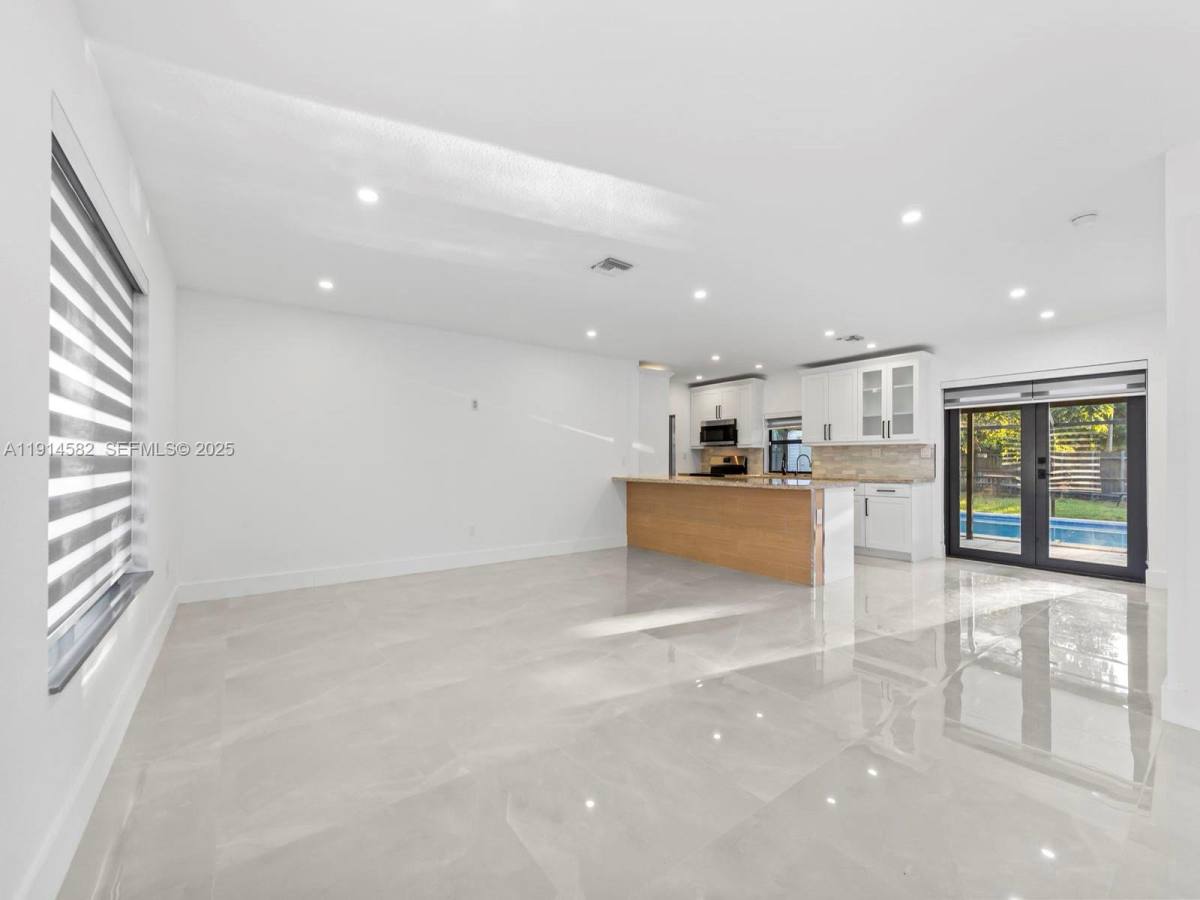 House for rent at 19850 Franjo Rd, Miami, FL 33157
