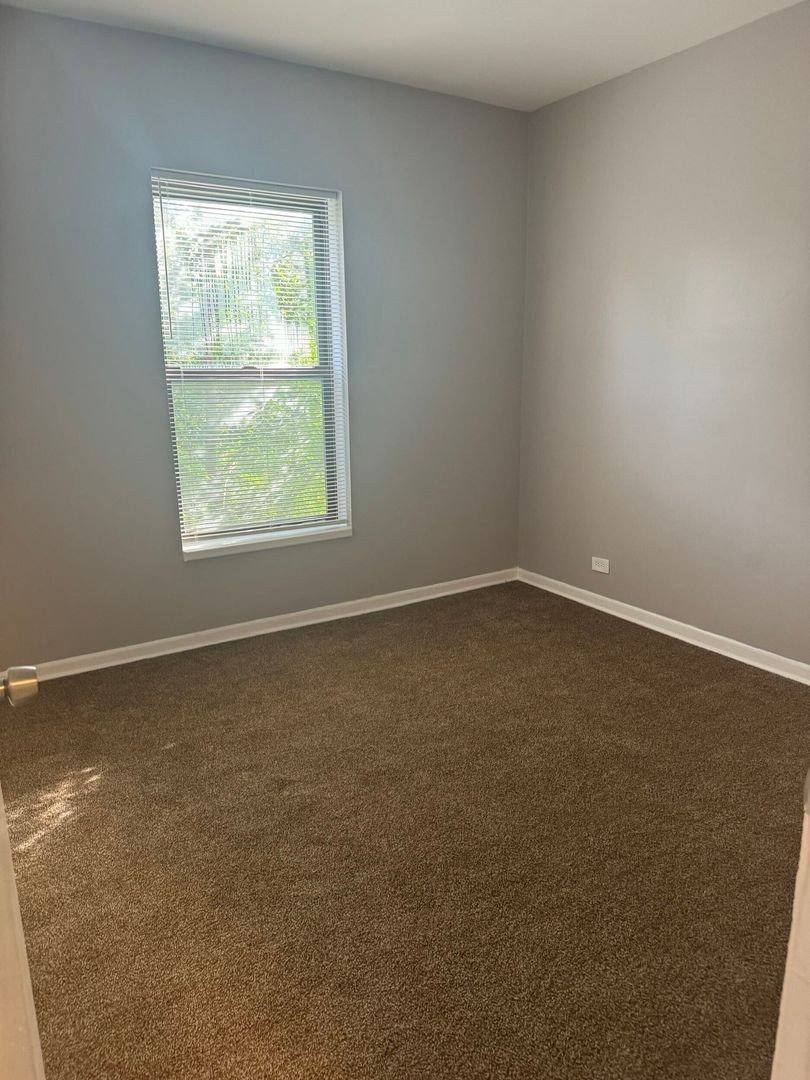 Apartment for rent at 118 N Keeler Ave #2, Chicago, IL 60624