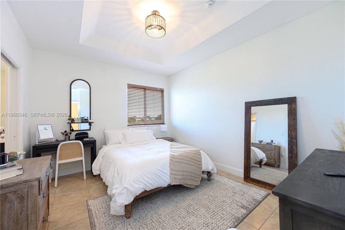 Townhouse for rent at 17815 NW 74th Court, Hialeah, FL 33015