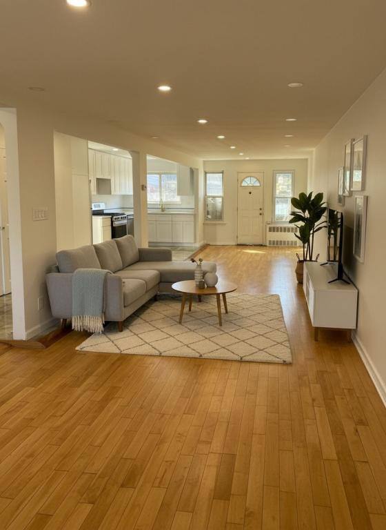 House for rent at 1824 Rockaway Parkway, Brooklyn, NY 11236