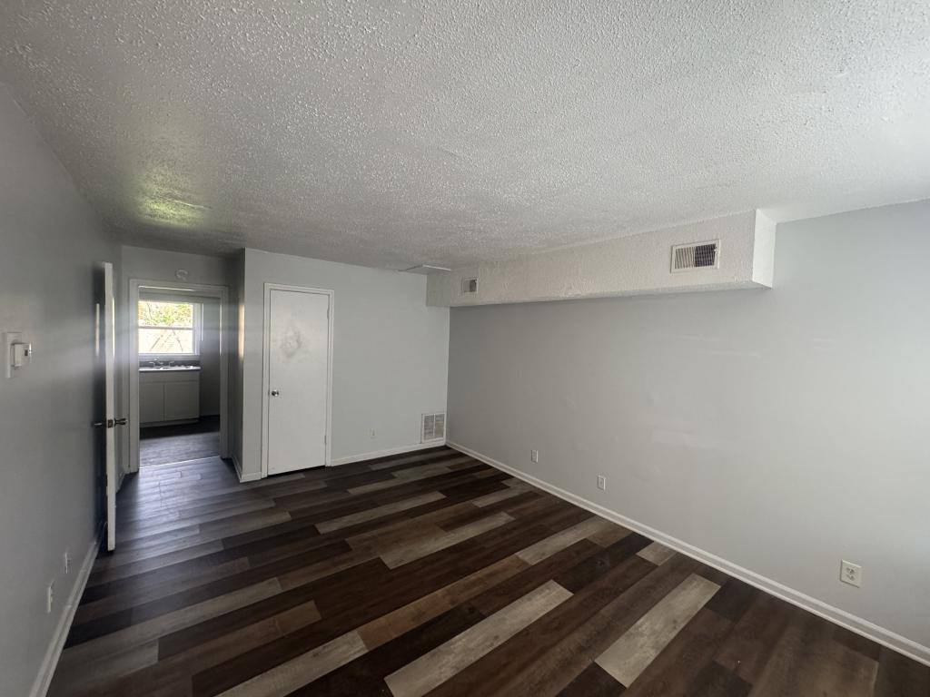 Townhouse for rent at 1133 Conley St, Winston Salem, NC 27127