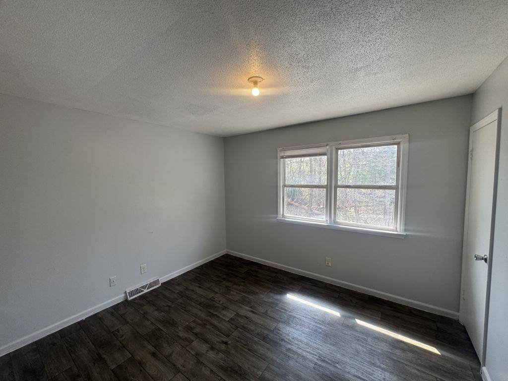 Townhouse for rent at 1133 Conley St, Winston Salem, NC 27127