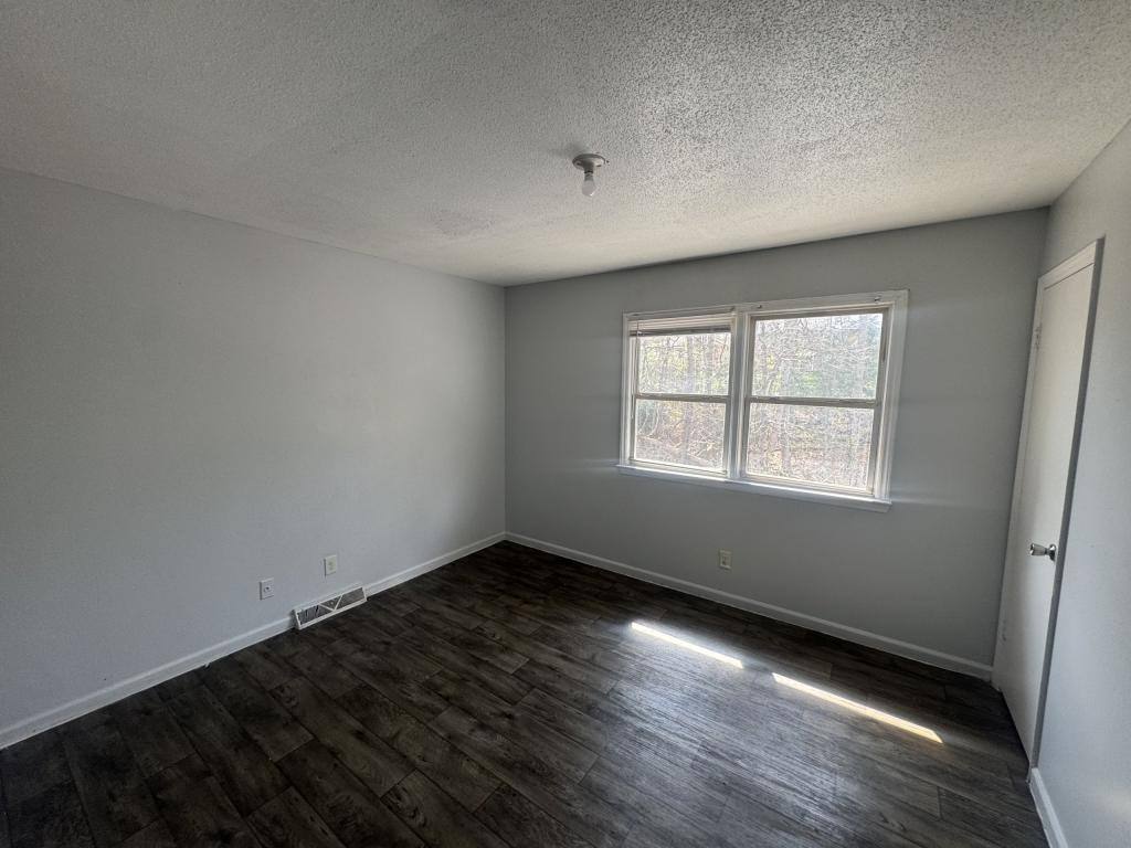 Townhouse for rent at 1133 Conley St, Winston Salem, NC 27127