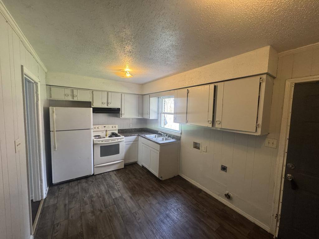 Townhouse for rent at 1133 Conley St, Winston Salem, NC 27127