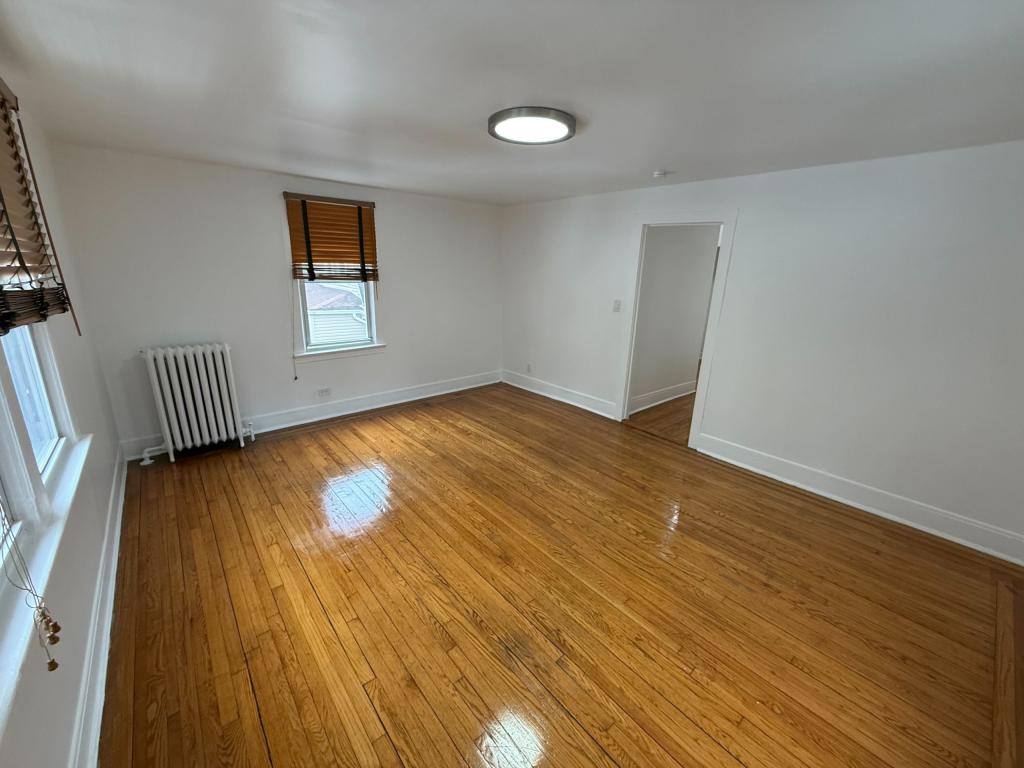 Apartment for rent at 596 Warburton Ave, Yonkers, NY 10701