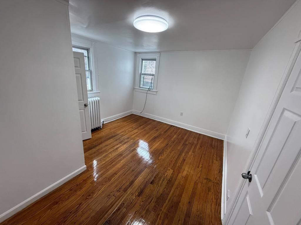 Apartment for rent at 596 Warburton Ave, Yonkers, NY 10701