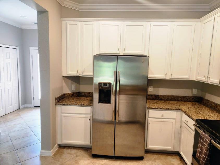 Townhouse for rent at 10246 Via Colomba Circle, Fort Myers, FL 33966