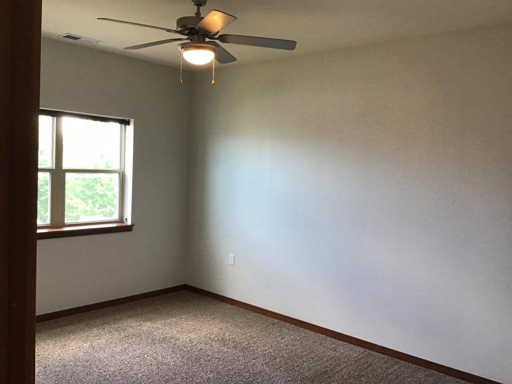 Apartment for rent at 128 Wisconsin St, West Bend, WI 53095