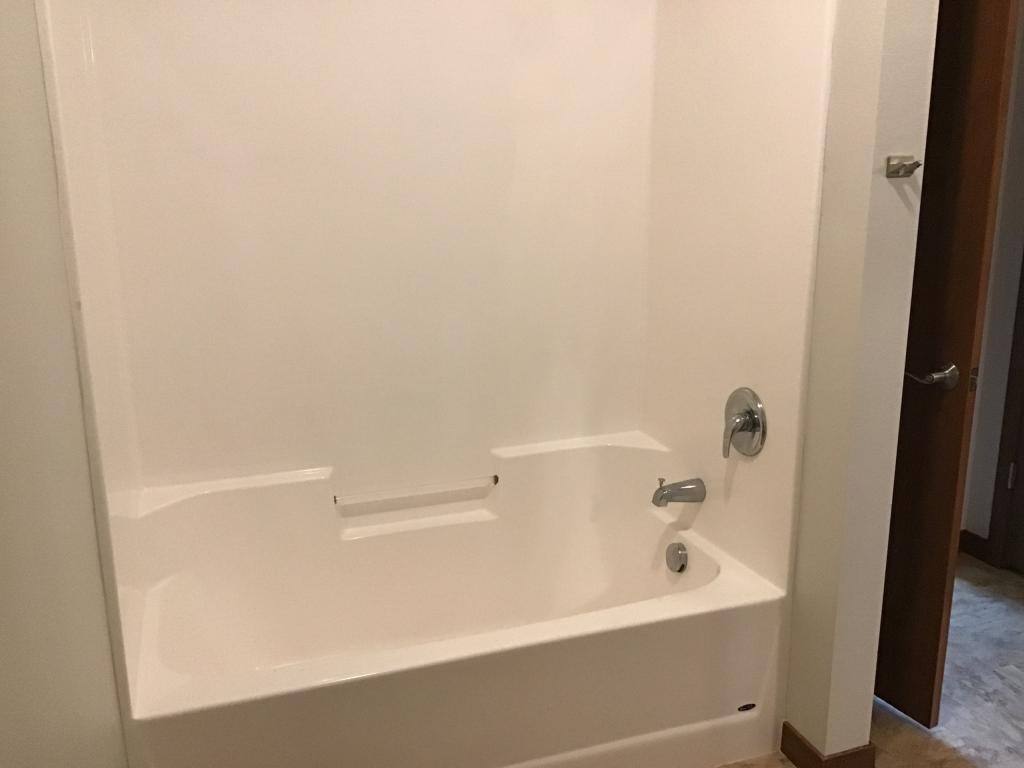 Apartment for rent at 128 Wisconsin St, West Bend, WI 53095