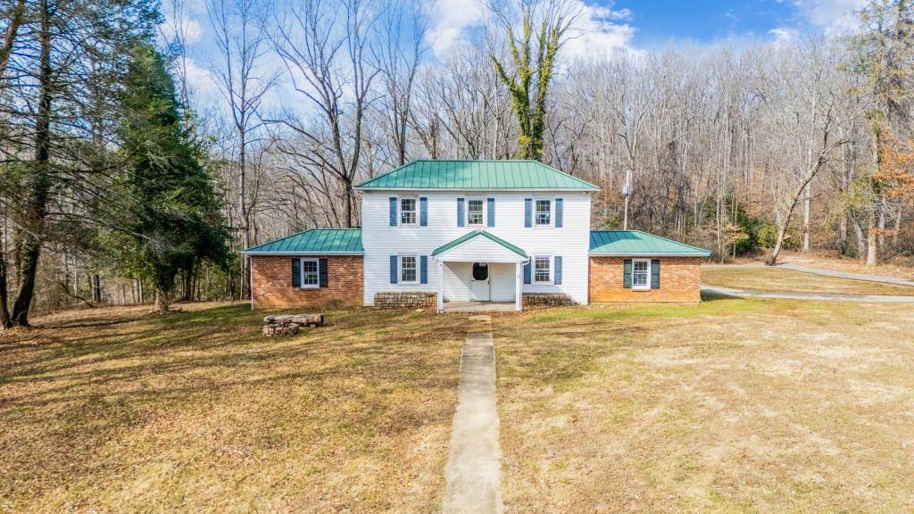 House for rent at 228 Wildwood Acres Rd, Madison Heights, VA 24572