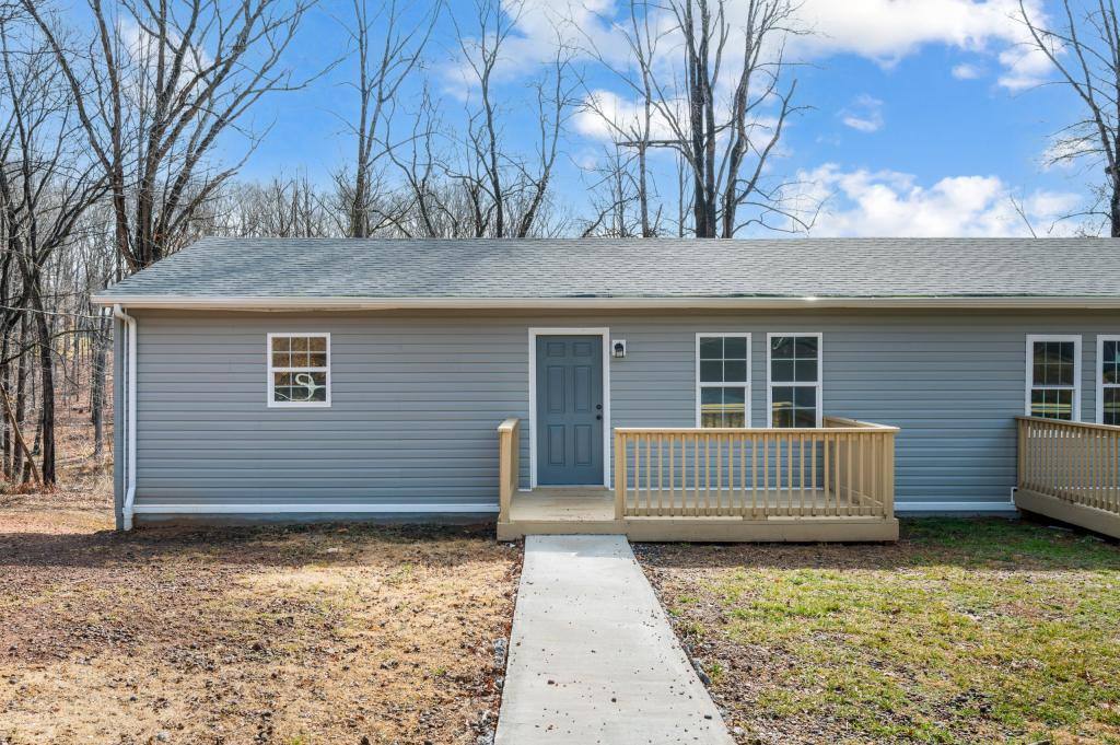 Townhouse for rent at 242 Wildwood Acres, Madison Heights, VA 24572