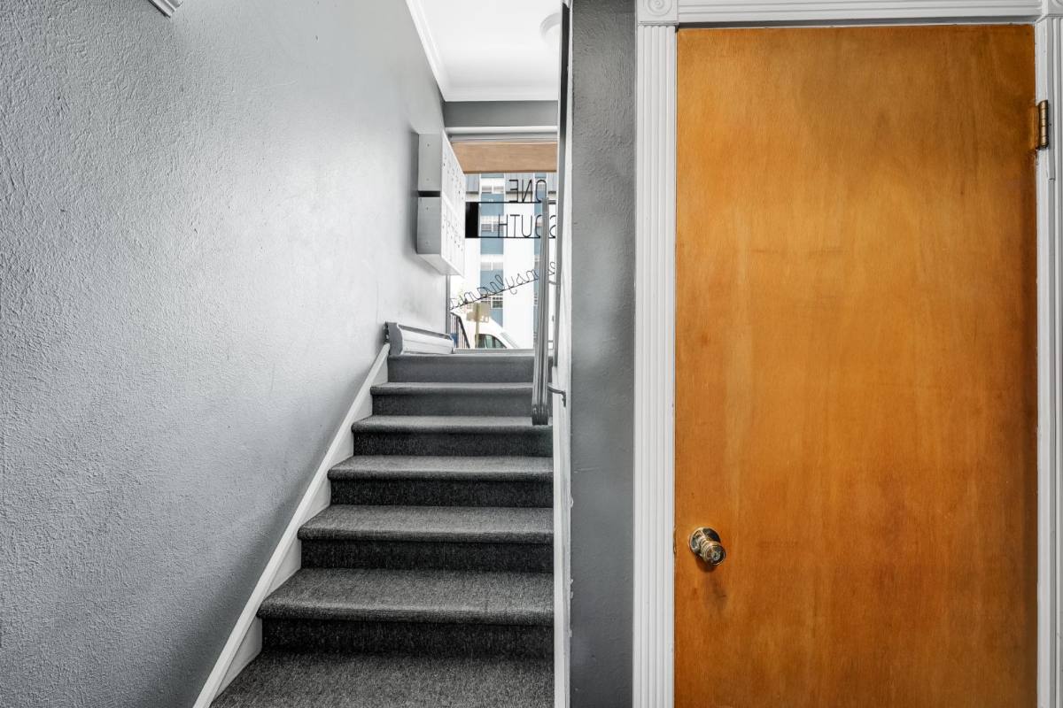 Condo for rent at 1 S Pennsylvania St, Denver, CO 80209