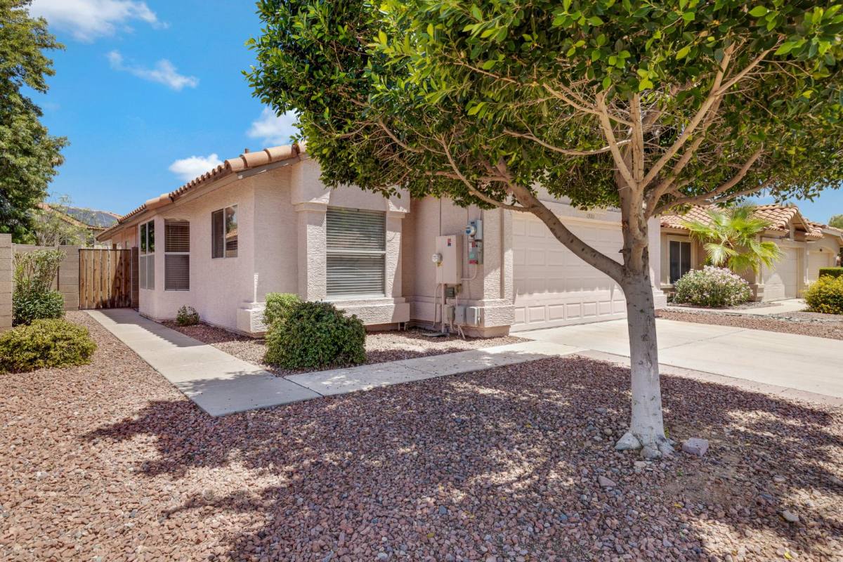 House for rent at 19211 N 78th Ave, Glendale, AZ 85308