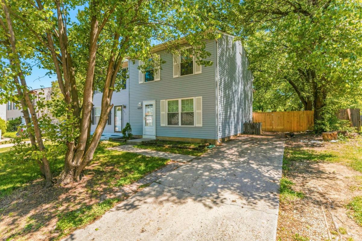 Townhouse for rent at 6319 Harris Heights Ave, Glen Burnie, MD 21061