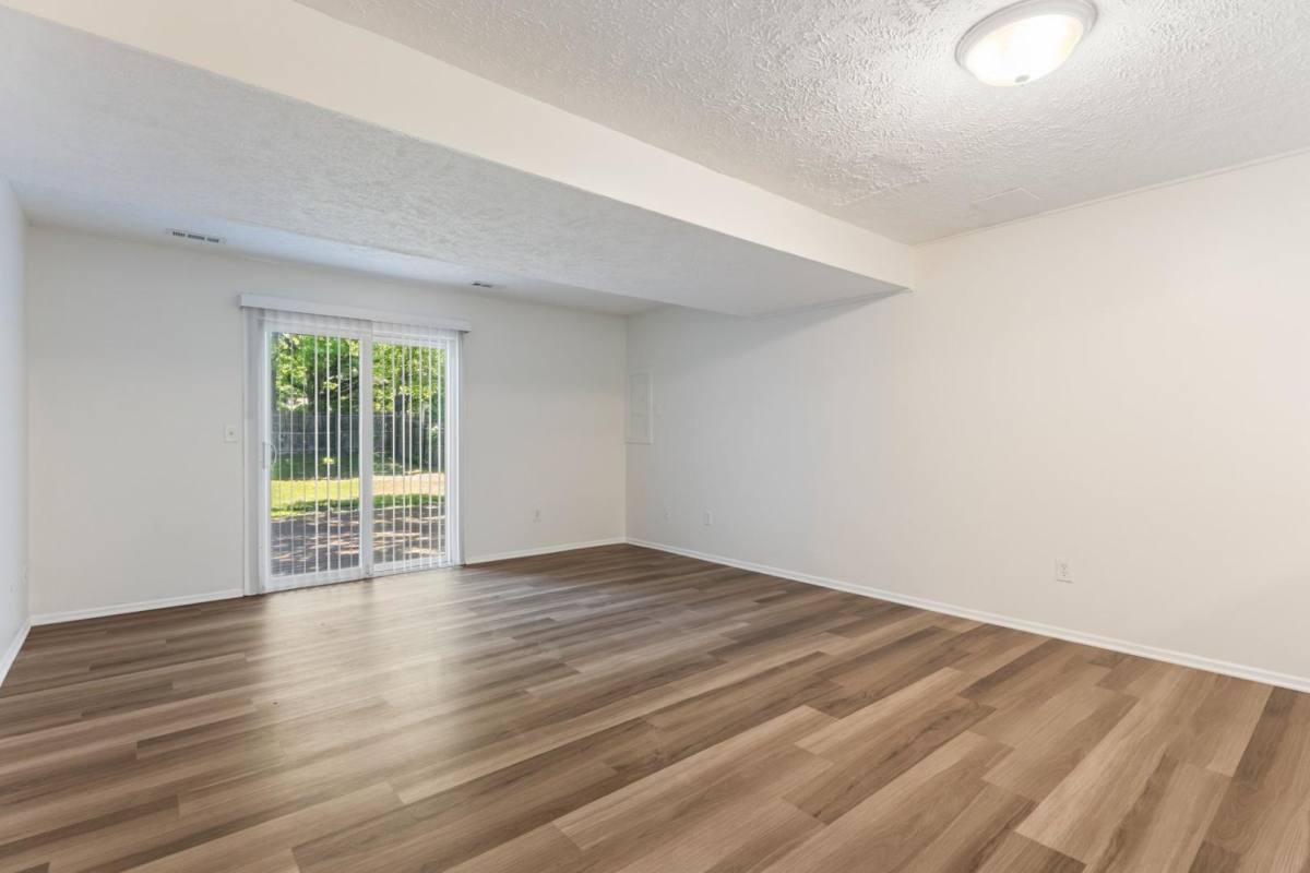 Townhouse for rent at 6319 Harris Heights Ave, Glen Burnie, MD 21061
