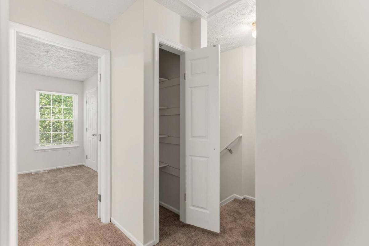 Townhouse for rent at 6319 Harris Heights Ave, Glen Burnie, MD 21061