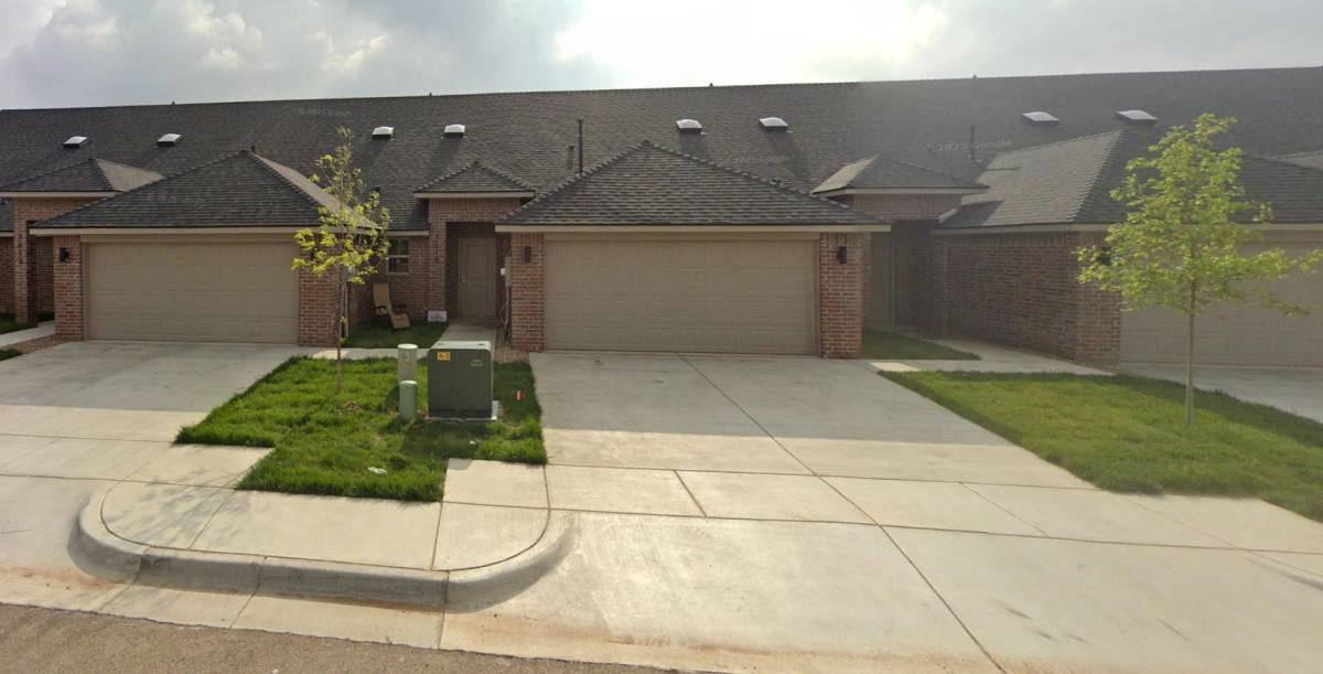 Townhouse for rent at 7621 Woodford Ave, Amarillo, TX 79110