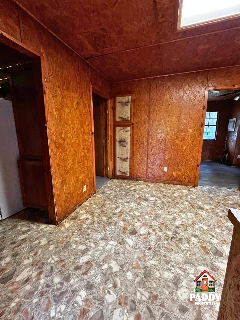 House for rent at 107 W State St, Omaha, TX 75571