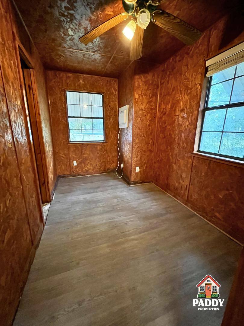 House for rent at 107 W State St, Omaha, TX 75571