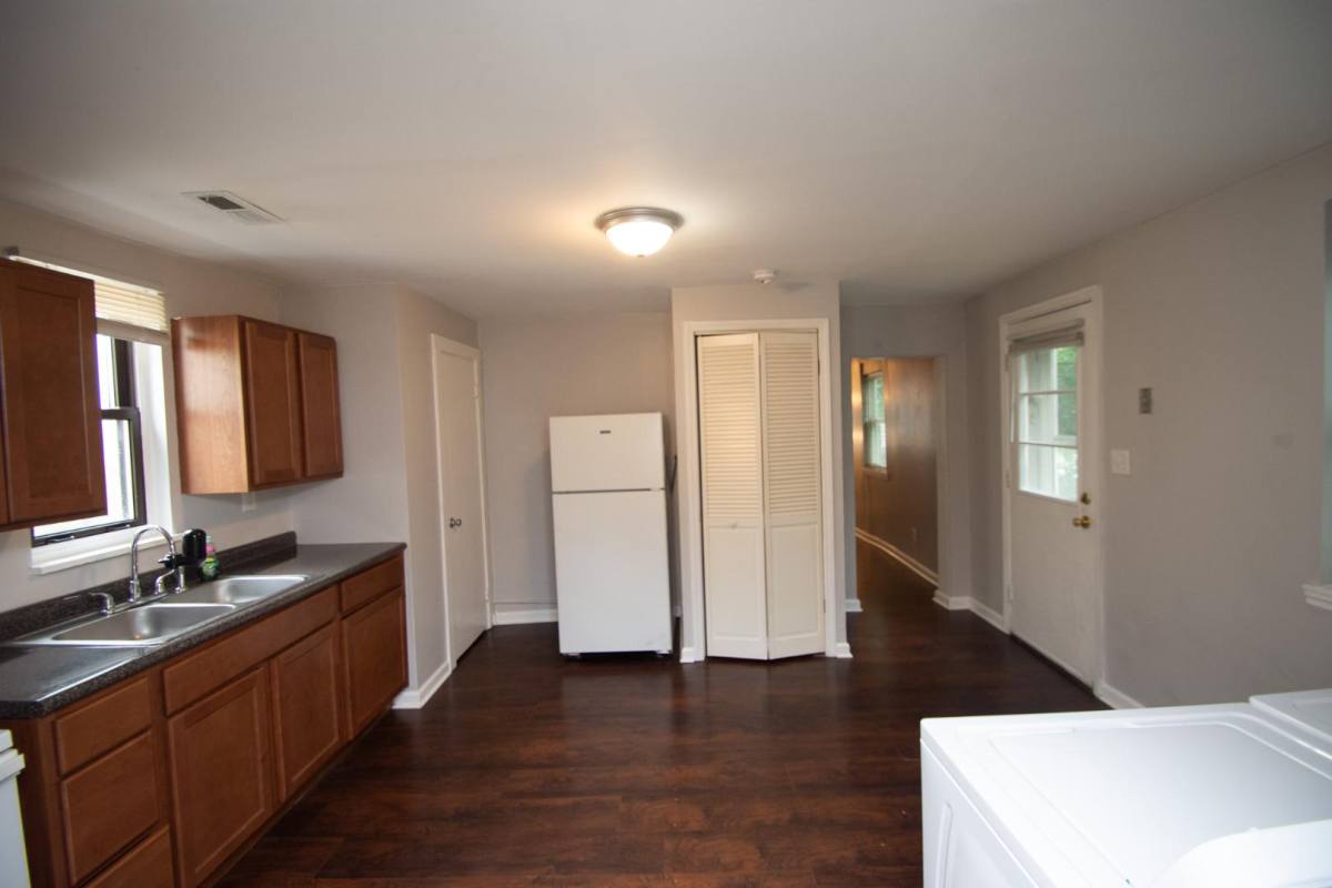Apartment for rent at 421 W Main St #1, Williamsburg, OH 45176