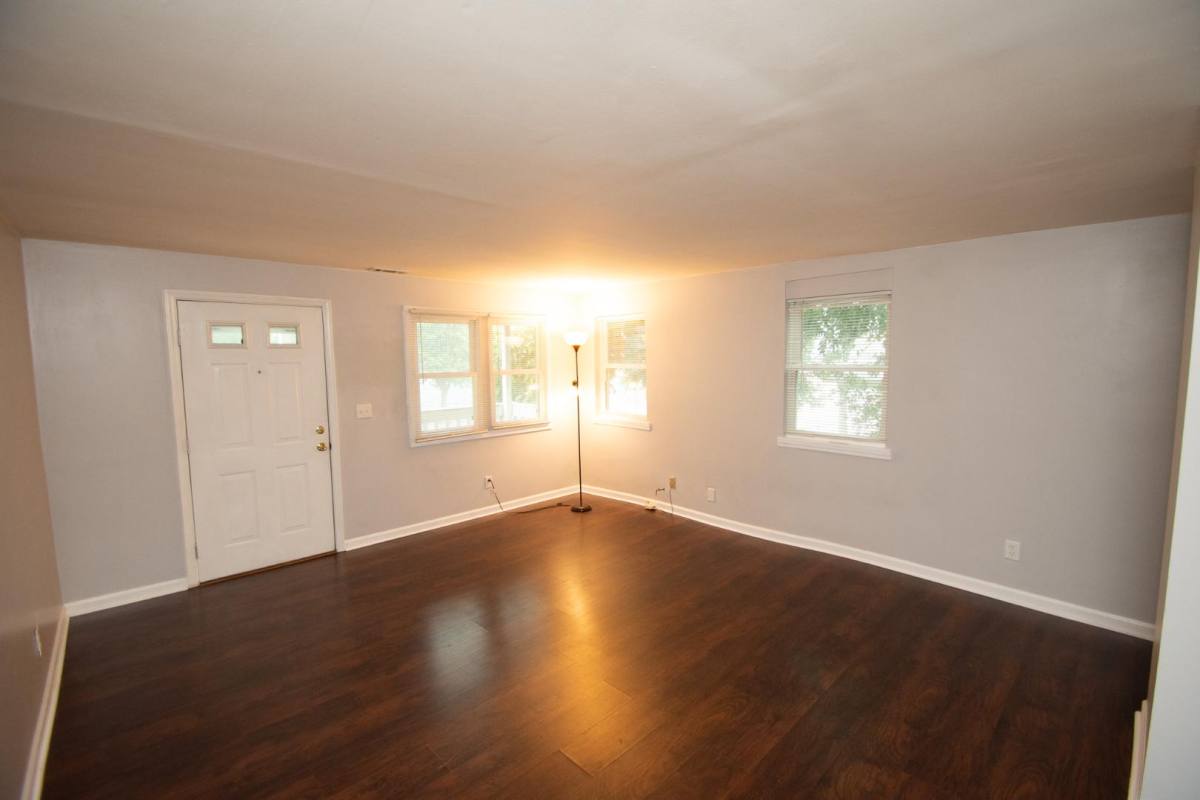 Apartment for rent at 421 W Main St #1, Williamsburg, OH 45176