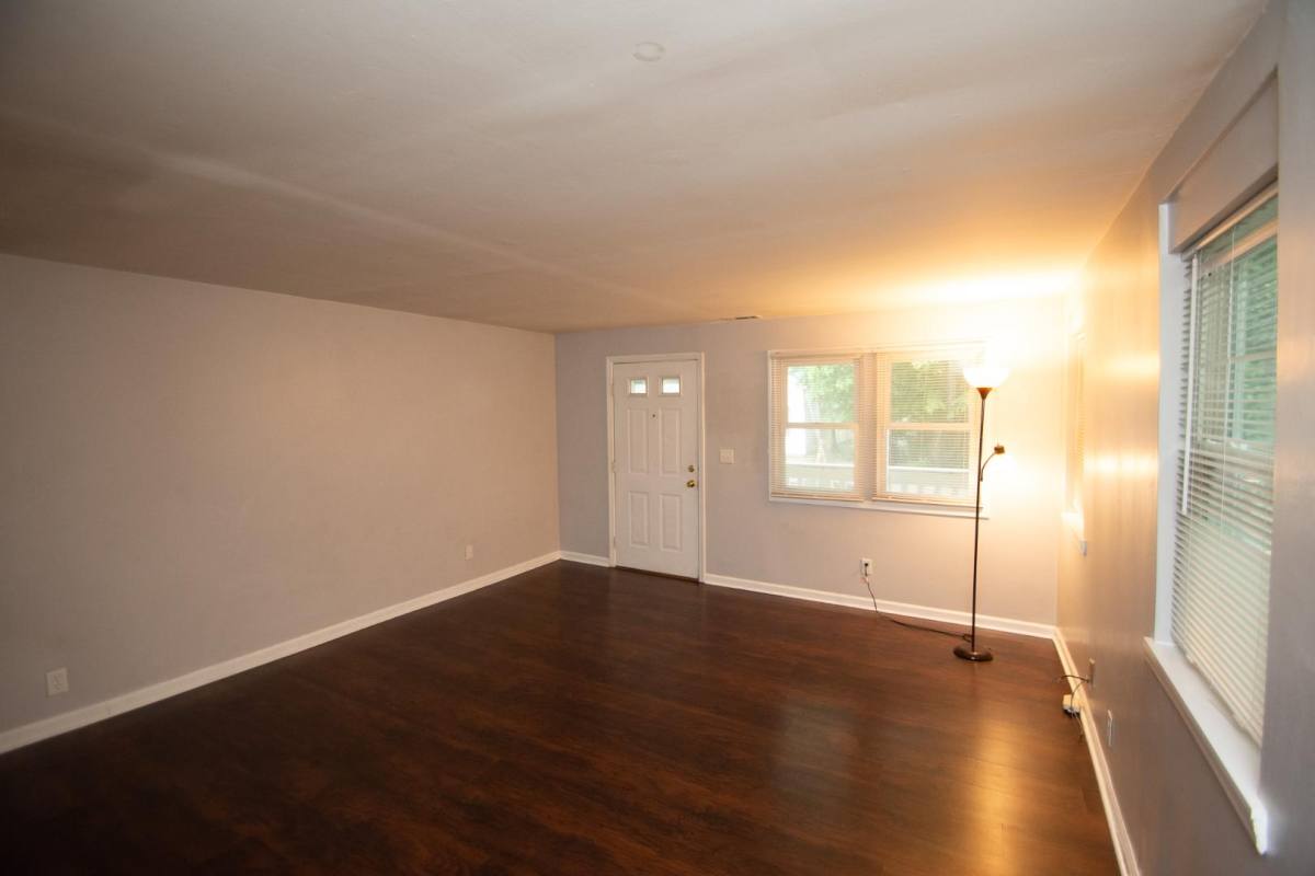 Apartment for rent at 421 W Main St #1, Williamsburg, OH 45176