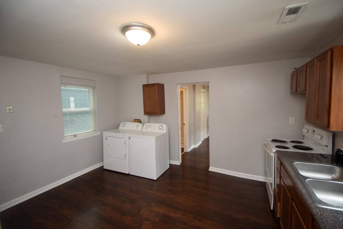 Apartment for rent at 421 W Main St #1, Williamsburg, OH 45176
