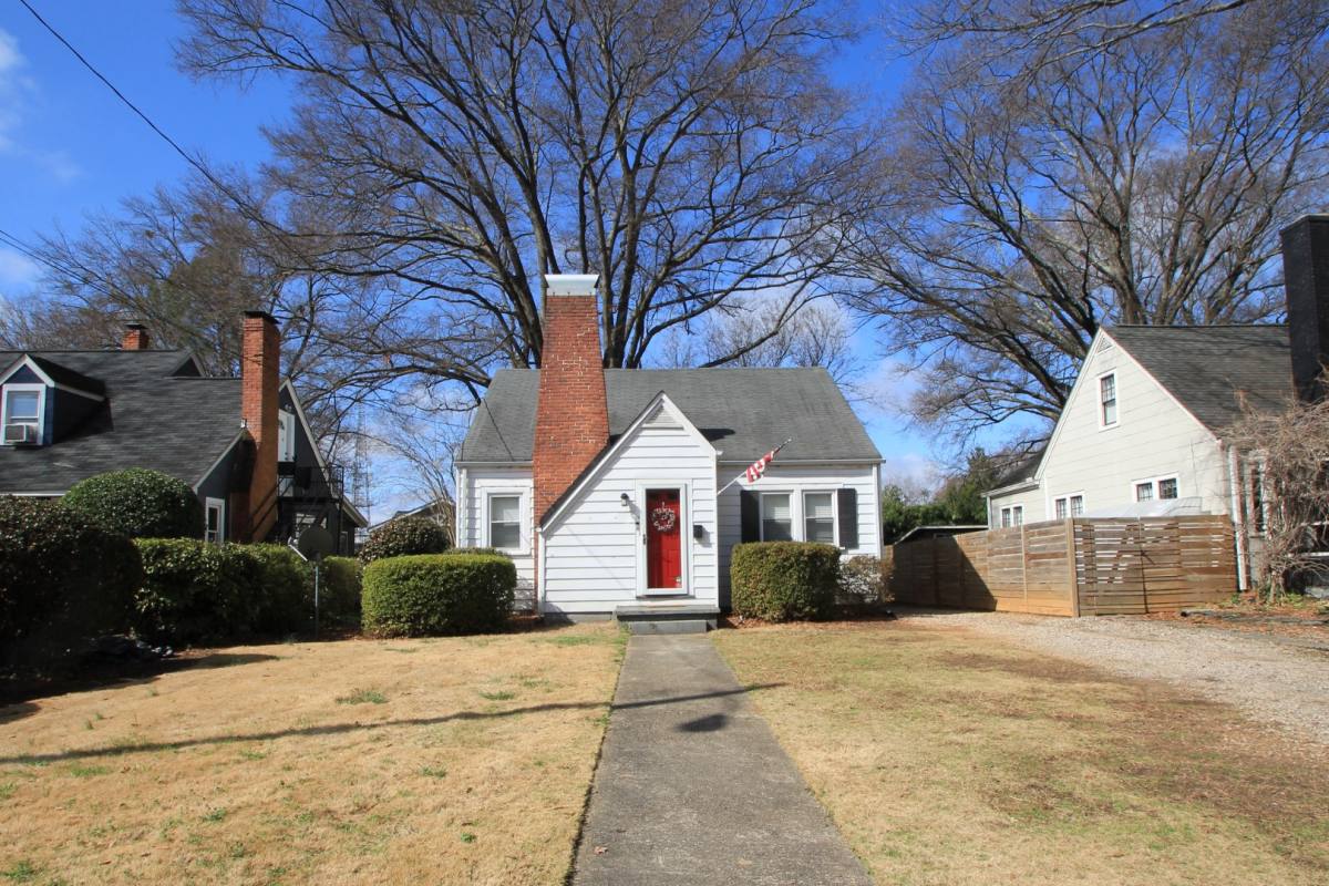 House for rent at 15 Bagwell Ave, Raleigh, NC 27607