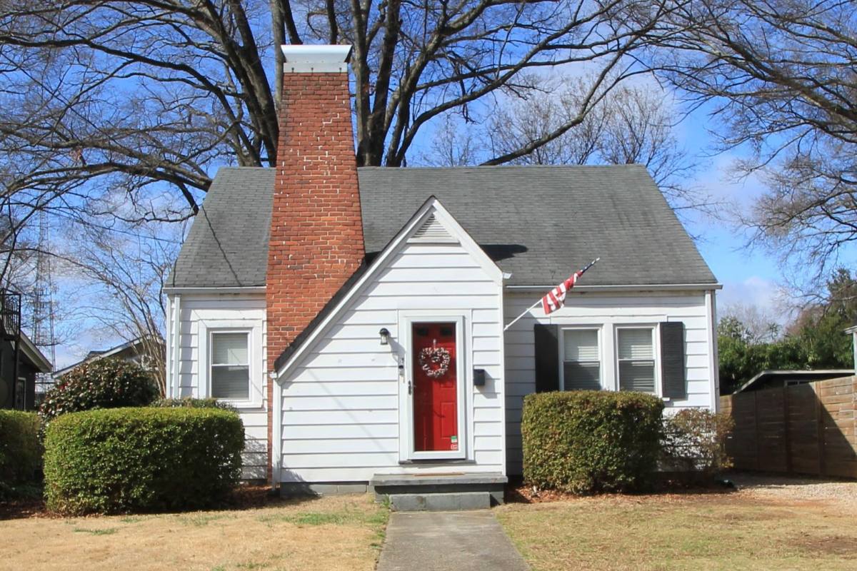 House for rent at 15 Bagwell Ave, Raleigh, NC 27607