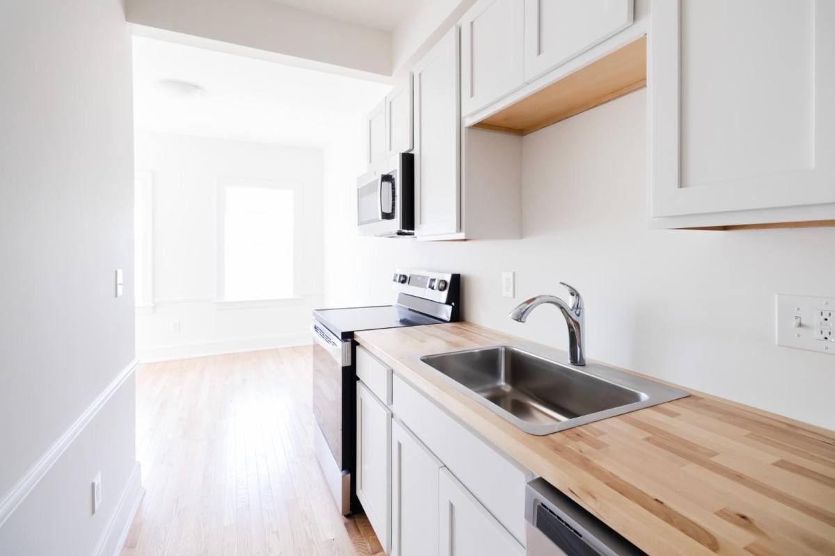 Apartment for rent at 2804 S Moreland Blvd #106, Cleveland, OH 44120