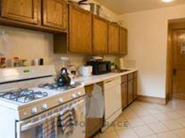 Apartment for rent at 3709 N Fremont St #3, Chicago, IL 60613