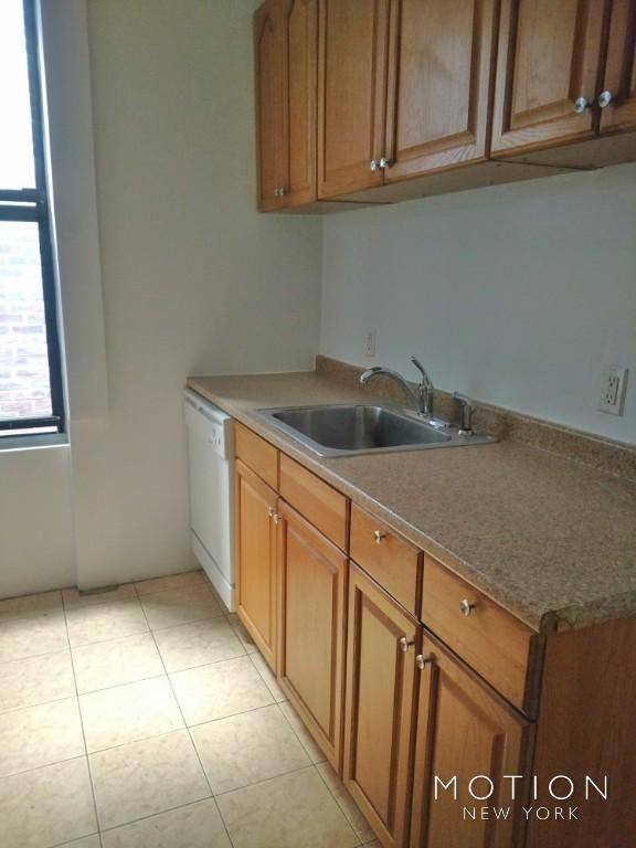 Apartment for rent at 1264 Lexington Ave #6, New York, NY 10028