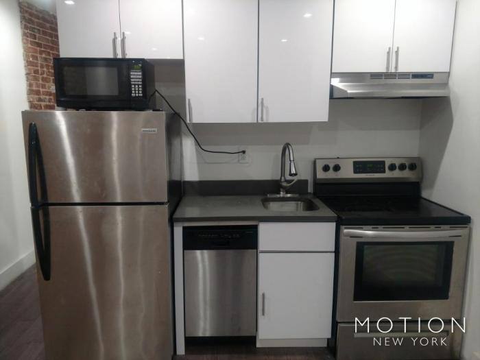 Apartment for rent at 4 Saint Nicholas Terrace #3, New York, NY 10027