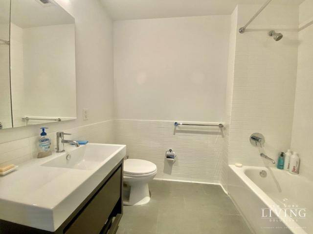 Apartment for rent at 325 Kent Ave #1560, Brooklyn, NY 11211