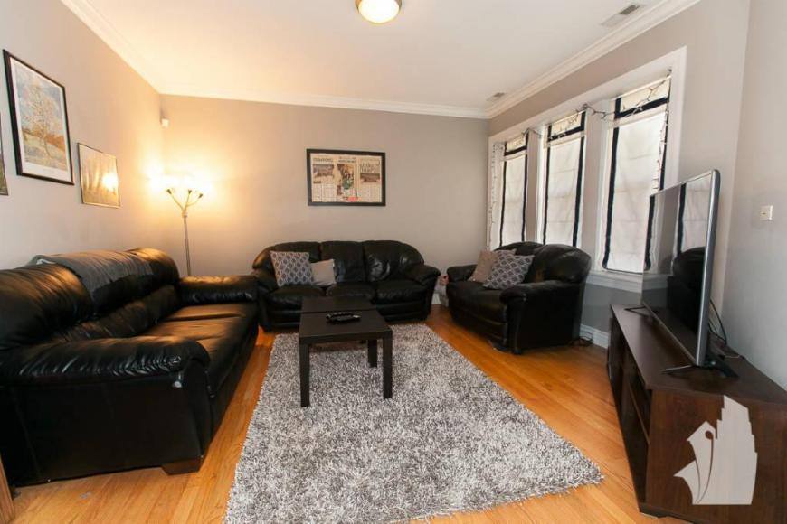 Apartment for rent at 4867 N Hermitage Ave, Chicago, IL 60640