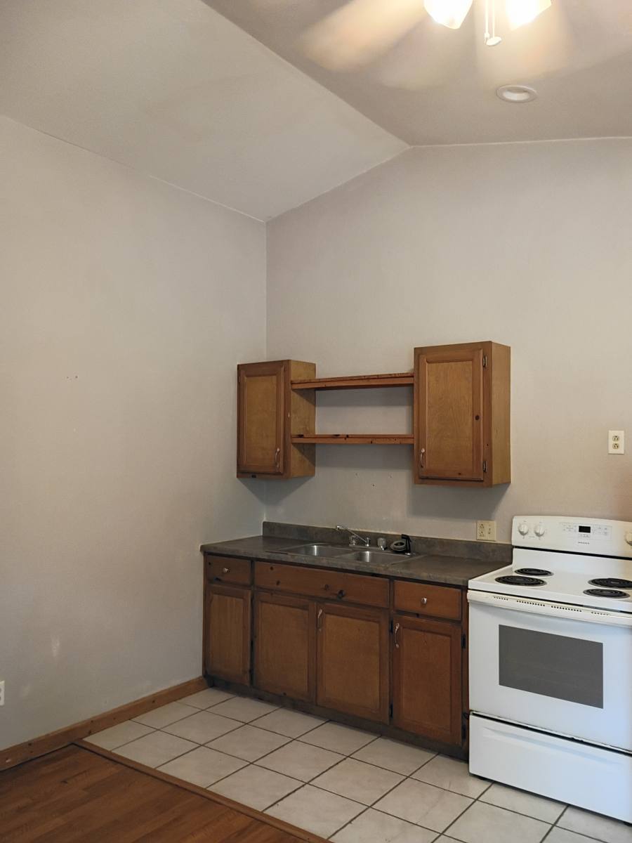 Apartment for rent at 295 W Ellis St #4, Norwood, MO 65717